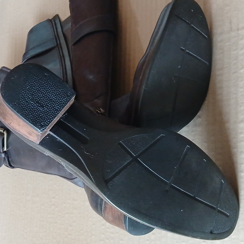 Cole Haan Tall Brown Oiled Distressed Leather Boots Womens 8.5B - Picture 9 of 10